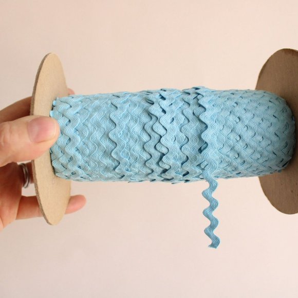 Vintage 1960s Ric Rac Trim, Blue / 5mm wide, 5 yards / Sewing  Supply - Picture 9 of 10